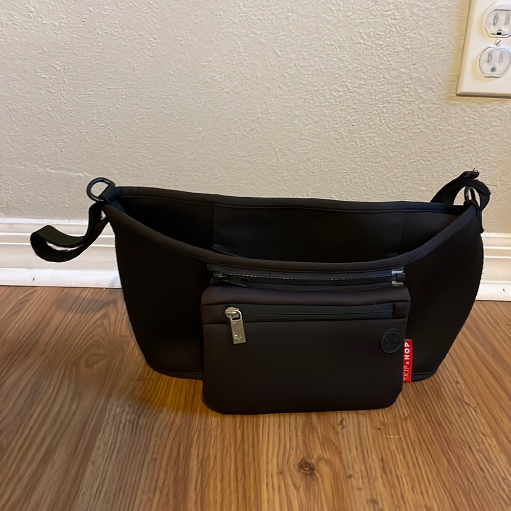 Skip hop grab and go for stroller organization